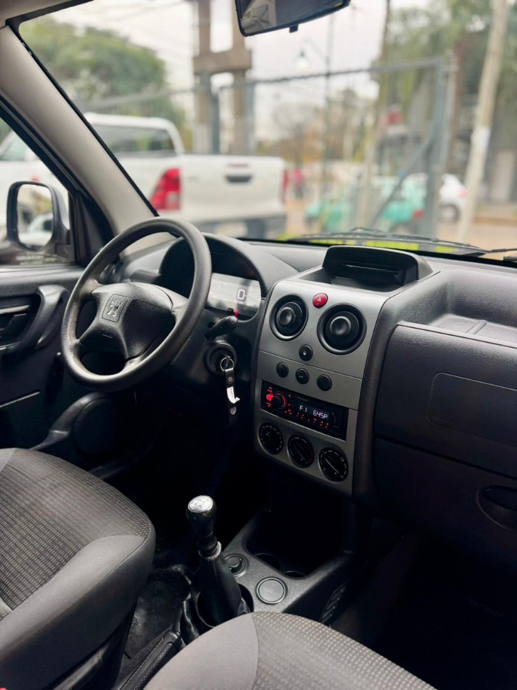 Peugeot Partner Furgón — foto 16